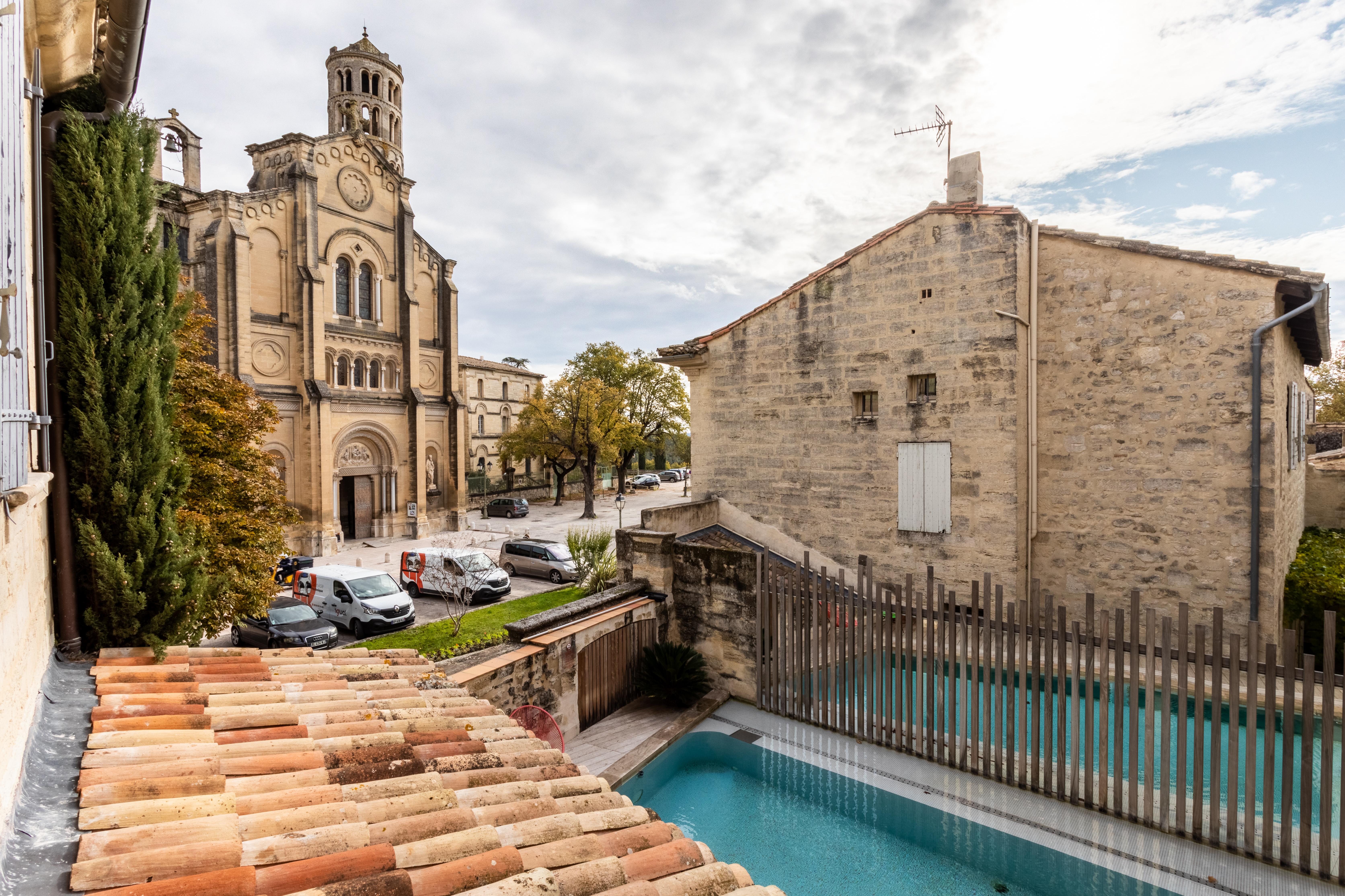 Boutique Hotel Entraigues Юзес Экстерьер фото