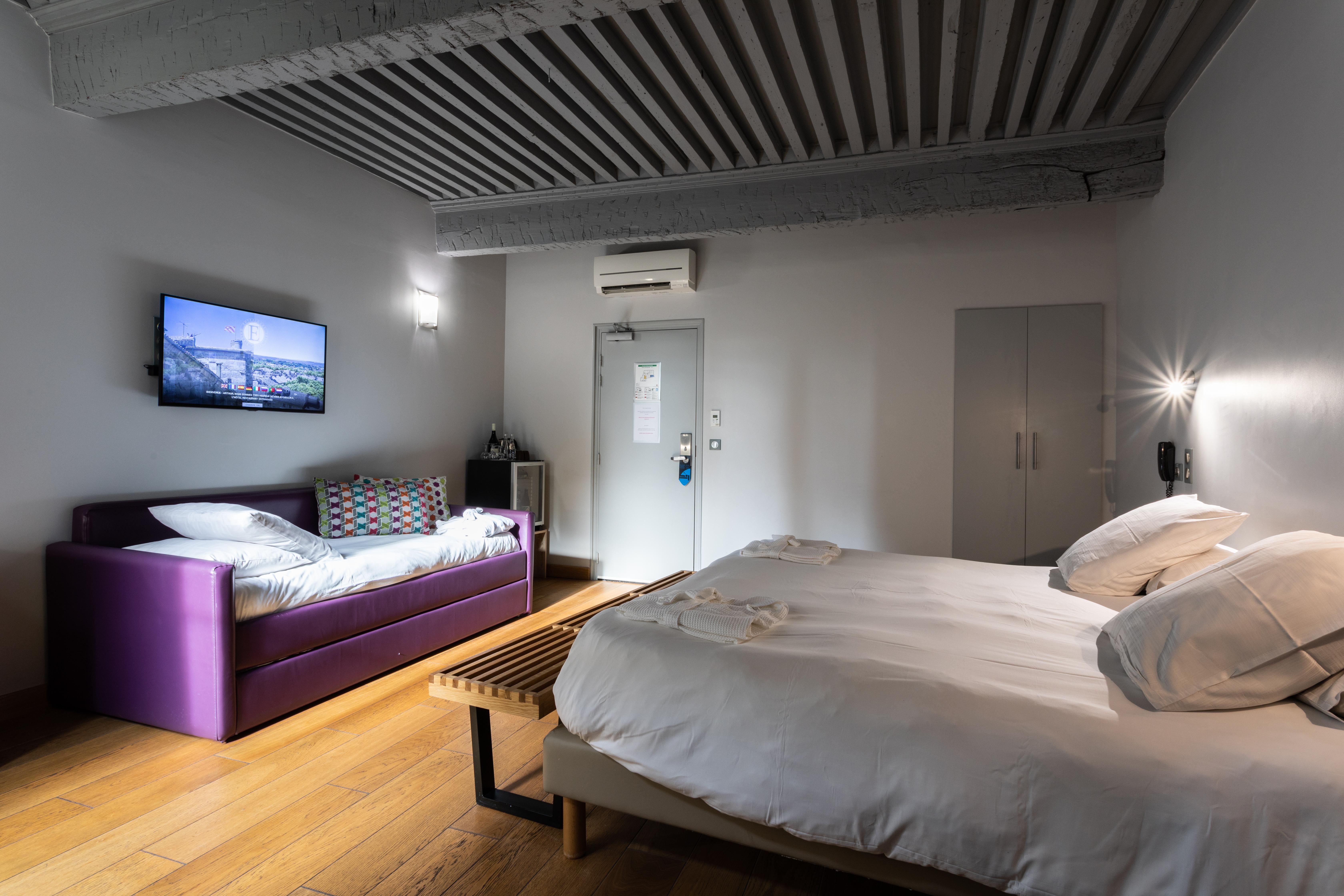 Boutique Hotel Entraigues Юзес Экстерьер фото