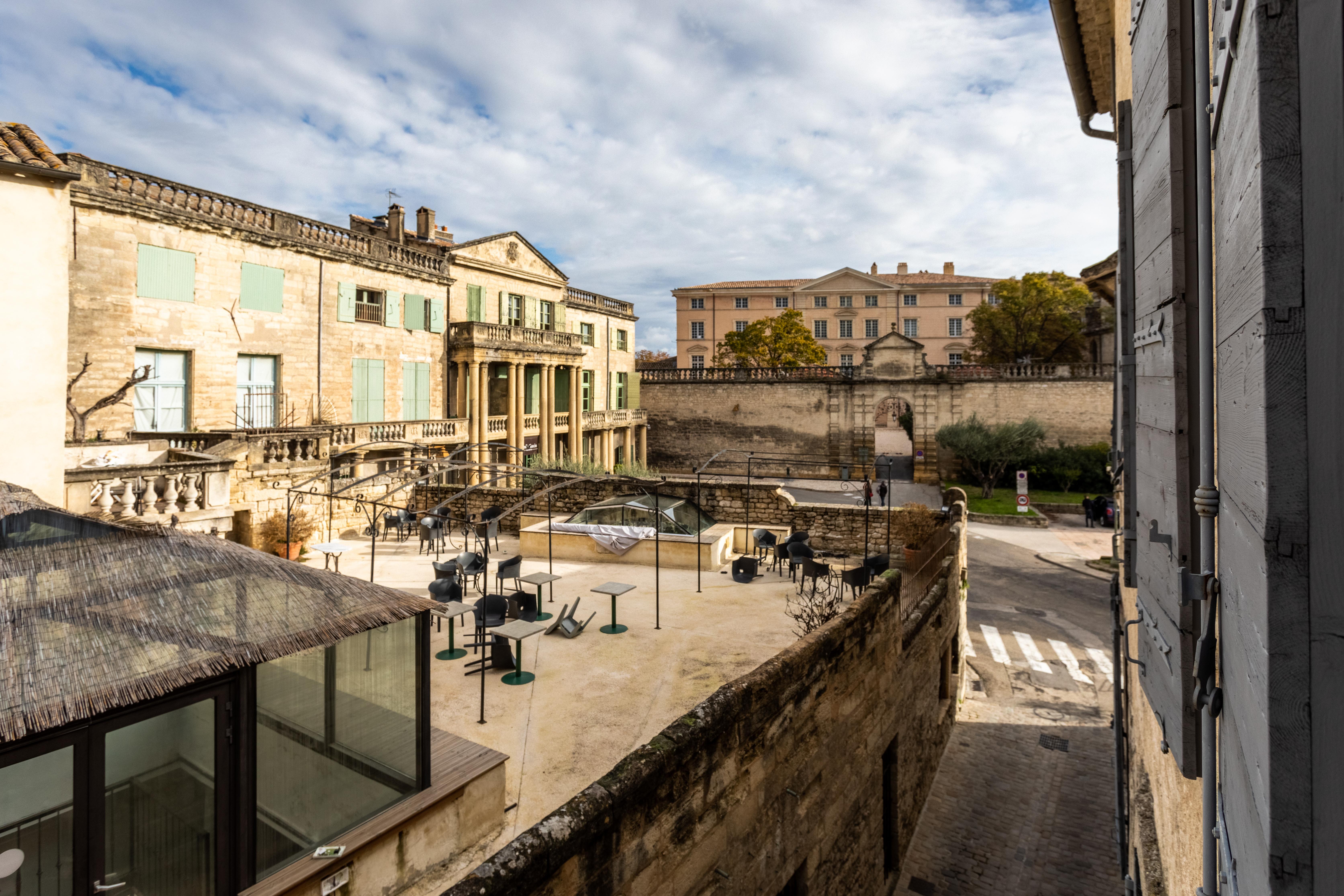 Boutique Hotel Entraigues Юзес Экстерьер фото