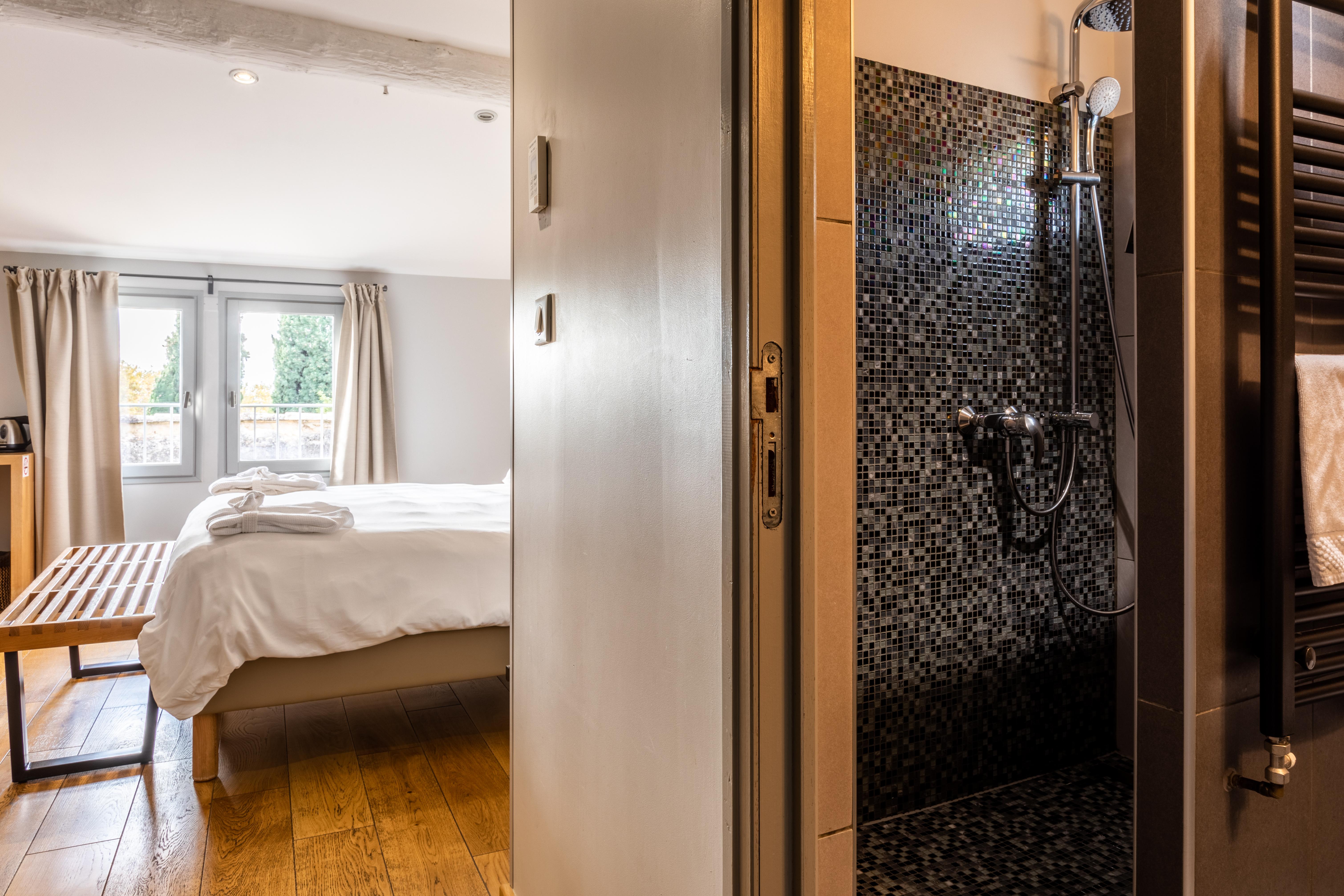 Boutique Hotel Entraigues Юзес Экстерьер фото