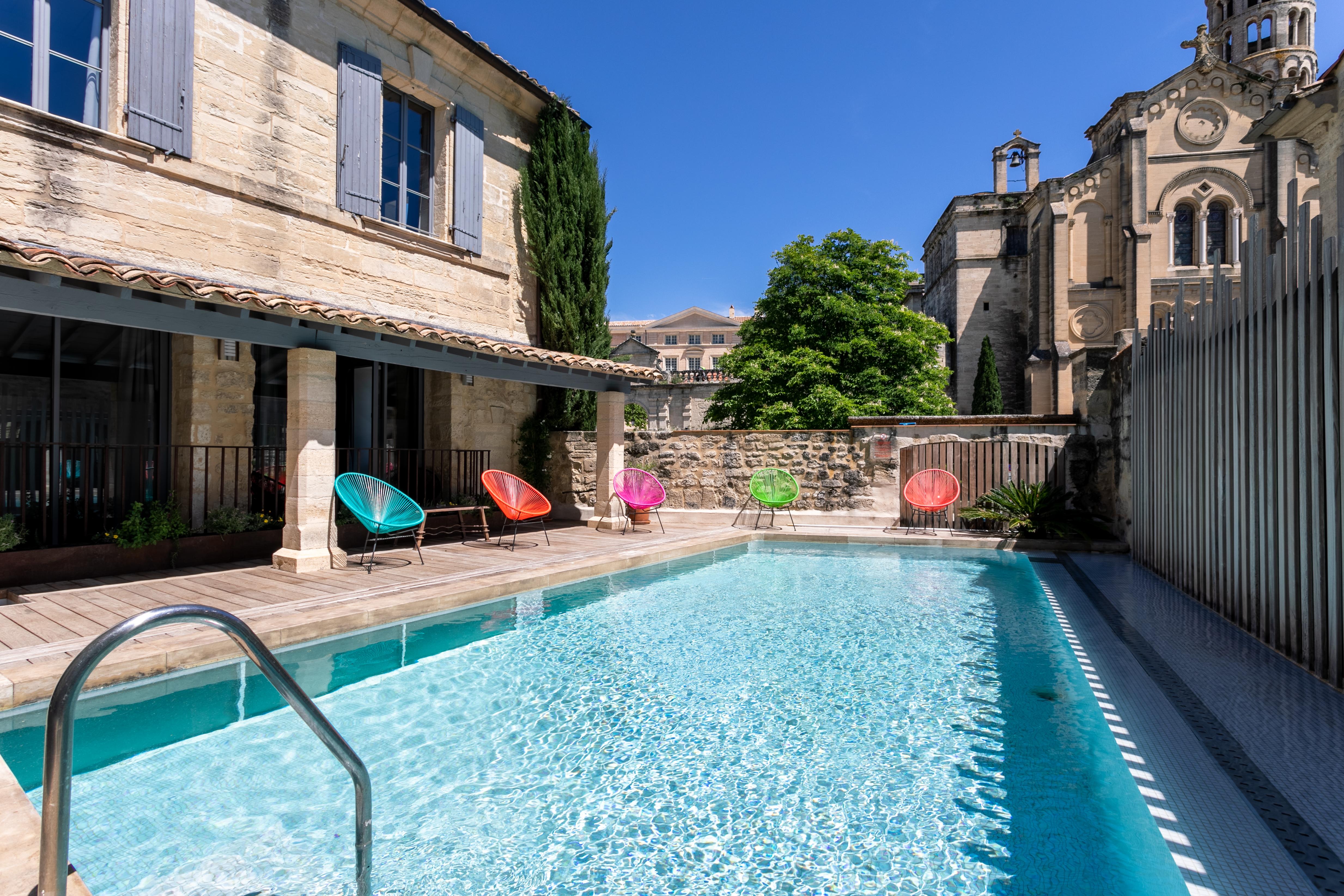 Boutique Hotel Entraigues Юзес Экстерьер фото